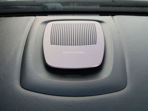 Used 2015 BMW 750Li image 28