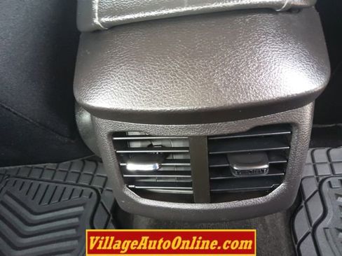 Used 2013 Ford Fusion SE FWD image 34