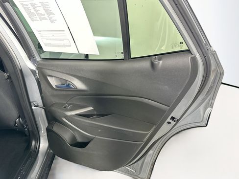 Used 2024 Chevrolet Trax LS w/ Driver Confidence Package image 28