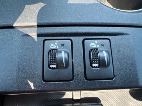 Used 2015 Toyota Camry XLE w/ Advanced Technology Package FWD image 28