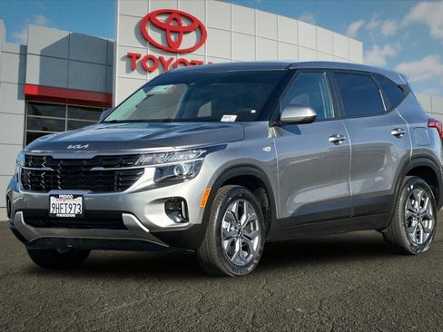 Used 2024 Kia Seltos LX image 7