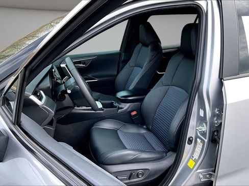 Used 2023 Toyota RAV4 XSE image 20