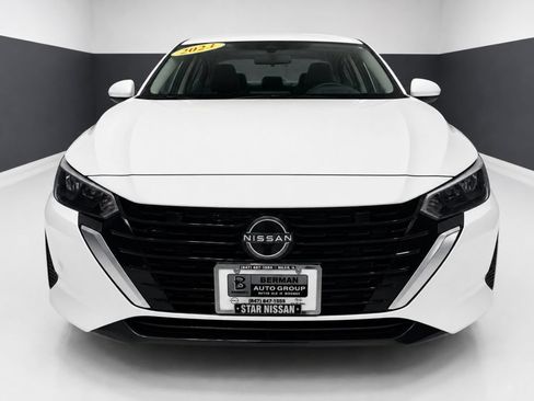 Certified 2024 Nissan Sentra SV w/ All-Weather Package FWD image 6
