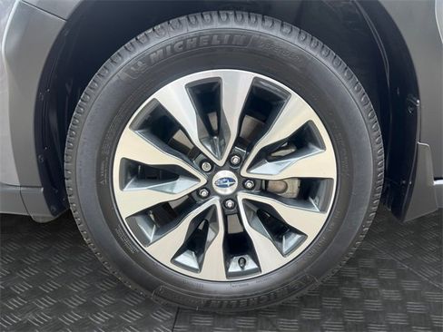 Used 2023 Subaru Outback Touring XT image 9