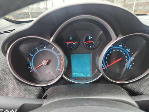 Used 2014 Chevrolet Cruze LT image 15