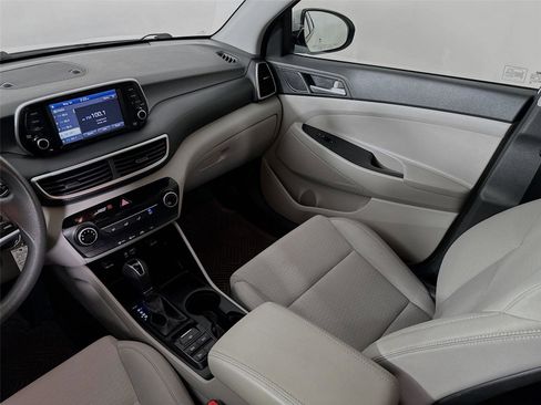 Used 2019 Hyundai Tucson SE AWD/4WD image 23