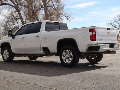 Used 2022 Chevrolet Silverado 3500 LTZ w/ LTZ Plus Package image 7