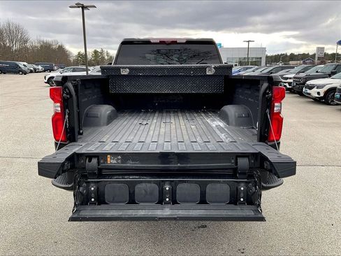 Used 2024 Chevrolet Silverado 2500 High Country w/ High Country Premium Package AWD/4WD image 36