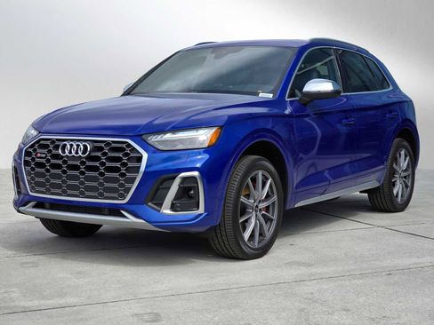 New 2025 Audi SQ5 Prestige image 1
