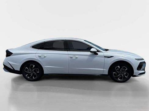 New 2025 Hyundai Sonata SEL image 6