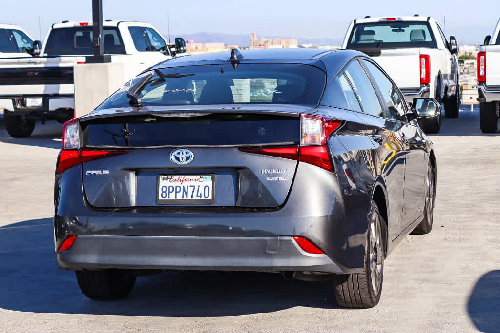 Used 2020 Toyota Prius Limited FWD image 4