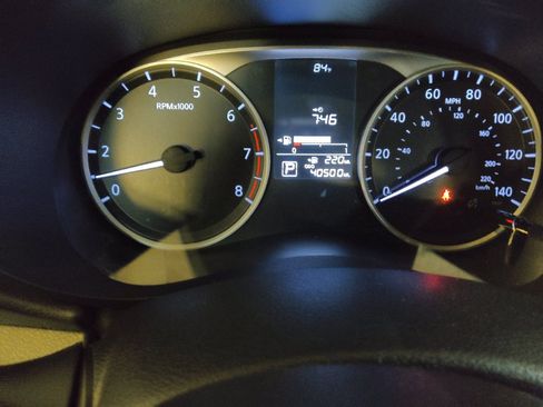 Used 2024 Nissan Versa S w/ S Plus Package FWD image 23
