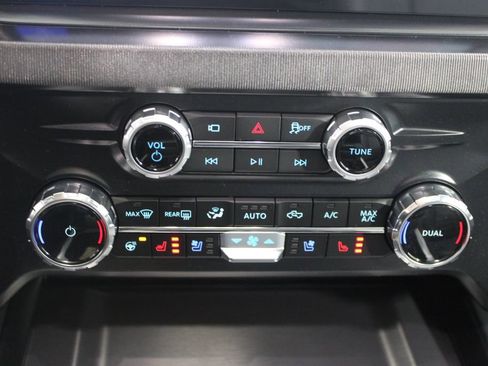 New 2026 Ford F250 Platinum image 48