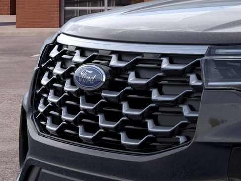 New 2026 Ford Explorer Platinum RWD image 17