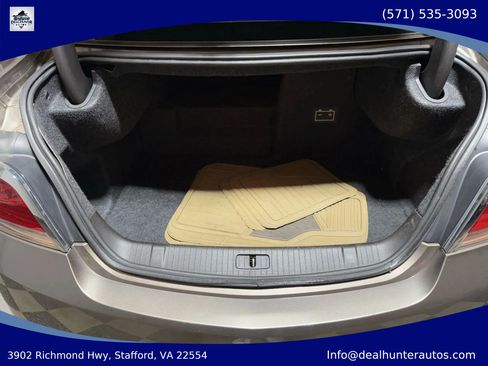 Used 2012 Buick LaCrosse FWD image 12