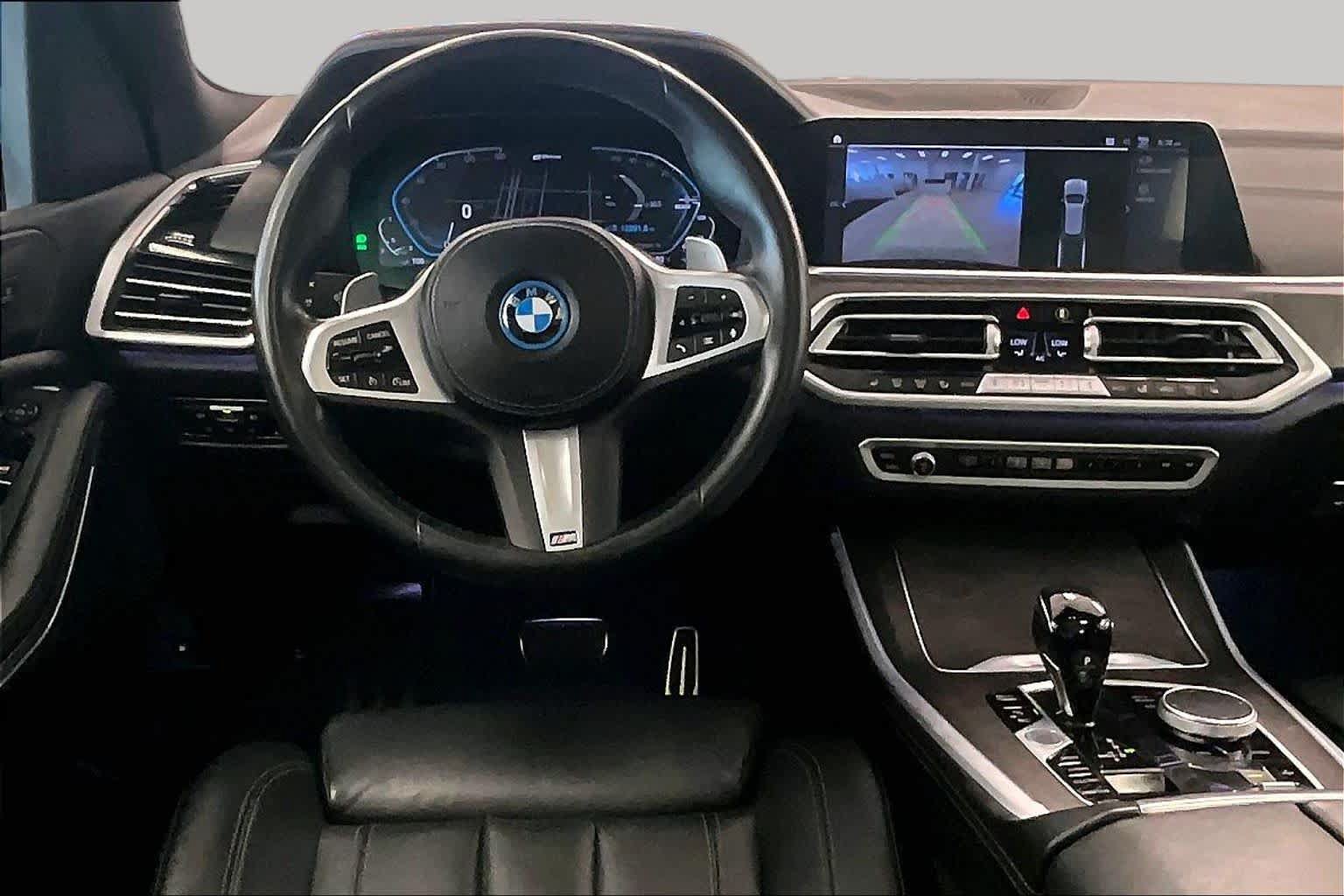 Used 2022 BMW X5 xDrive45e w/ M Sport Package AWD/4WD image 5