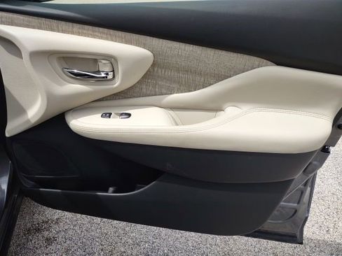 Used 2024 Nissan Murano SL image 24