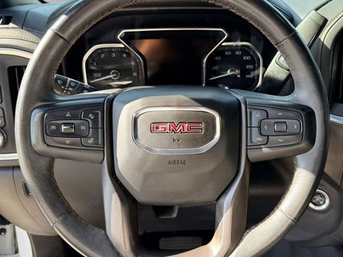 Used 2021 GMC Sierra 1500 AT4 w/ AT4 Premium Package AWD/4WD image 12