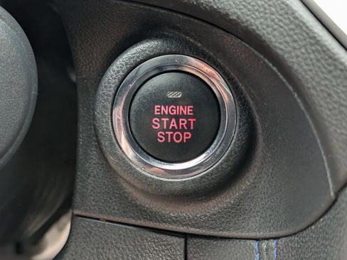 Used 2020 Subaru Crosstrek Hybrid AWD/4WD image 29