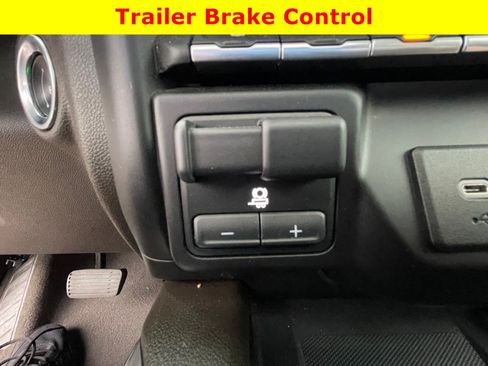 Used 2022 GMC Sierra 3500 Denali w/ Denali Ultimate Package AWD/4WD image 19