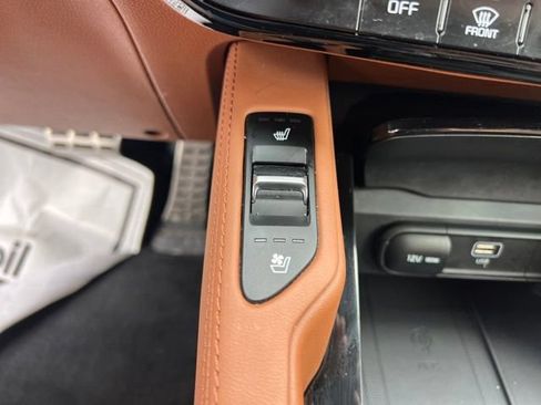 Certified 2023 Kia Telluride SX Prestige X-Pro AWD/4WD image 24
