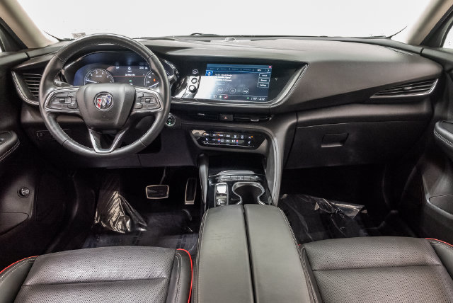 Used 2023 Buick Envision Essence w/ Sport Touring Package FWD image 33