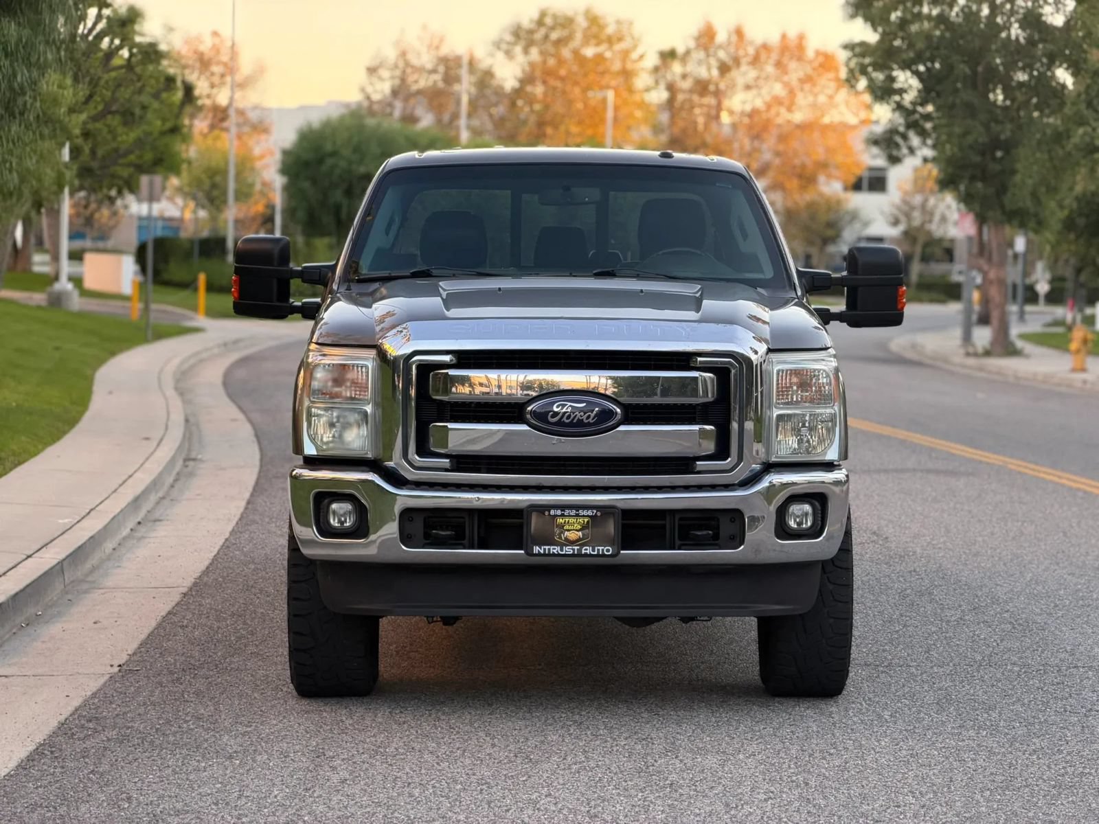 Used 2012 Ford F350 Lariat w/ Lariat Ultimate Pkg AWD/4WD image 2