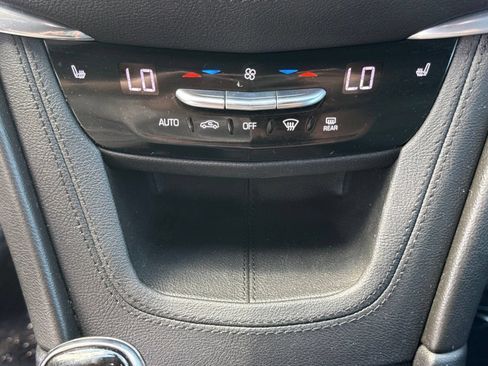 Used 2020 Cadillac XT5 Premium Luxury AWD/4WD image 28