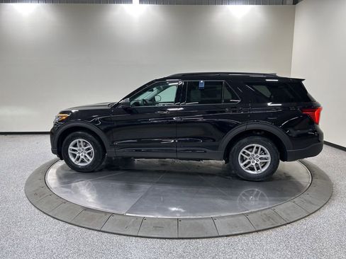 New 2026 Ford Explorer Active image 9