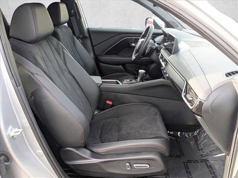 Certified 2025 Acura ADX A-Spec image 23