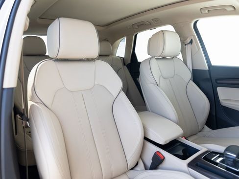 Used 2025 Audi Q5 2.0T Premium Plus image 25