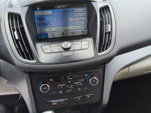 Used 2018 Ford Escape SEL FWD image 15