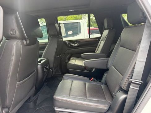Used 2023 Chevrolet Tahoe High Country AWD/4WD image 7