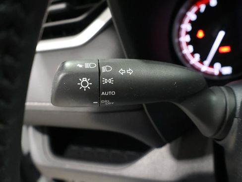 Used 2023 Toyota RAV4 XLE w/ Convenience Package image 36