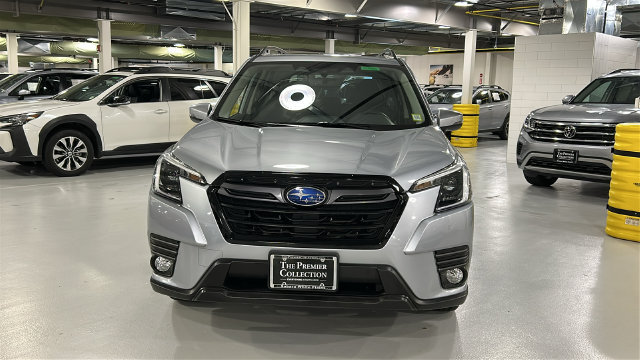 Certified 2023 Subaru Forester Limited AWD/4WD image 2