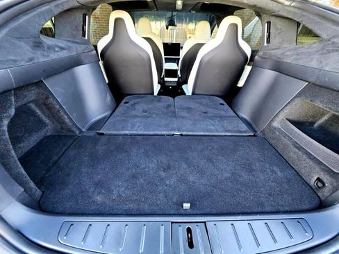 Used 2023 Tesla Model X image 72