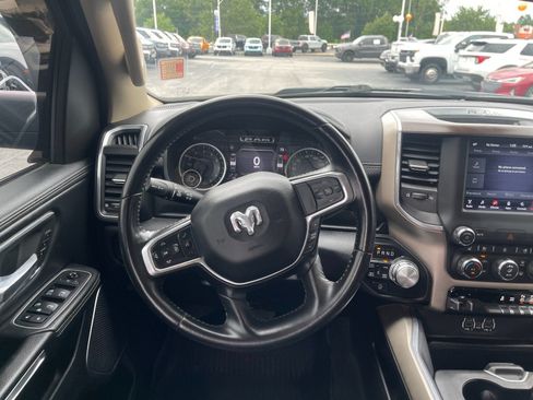 Used 2021 RAM 1500 Laramie AWD/4WD image 16