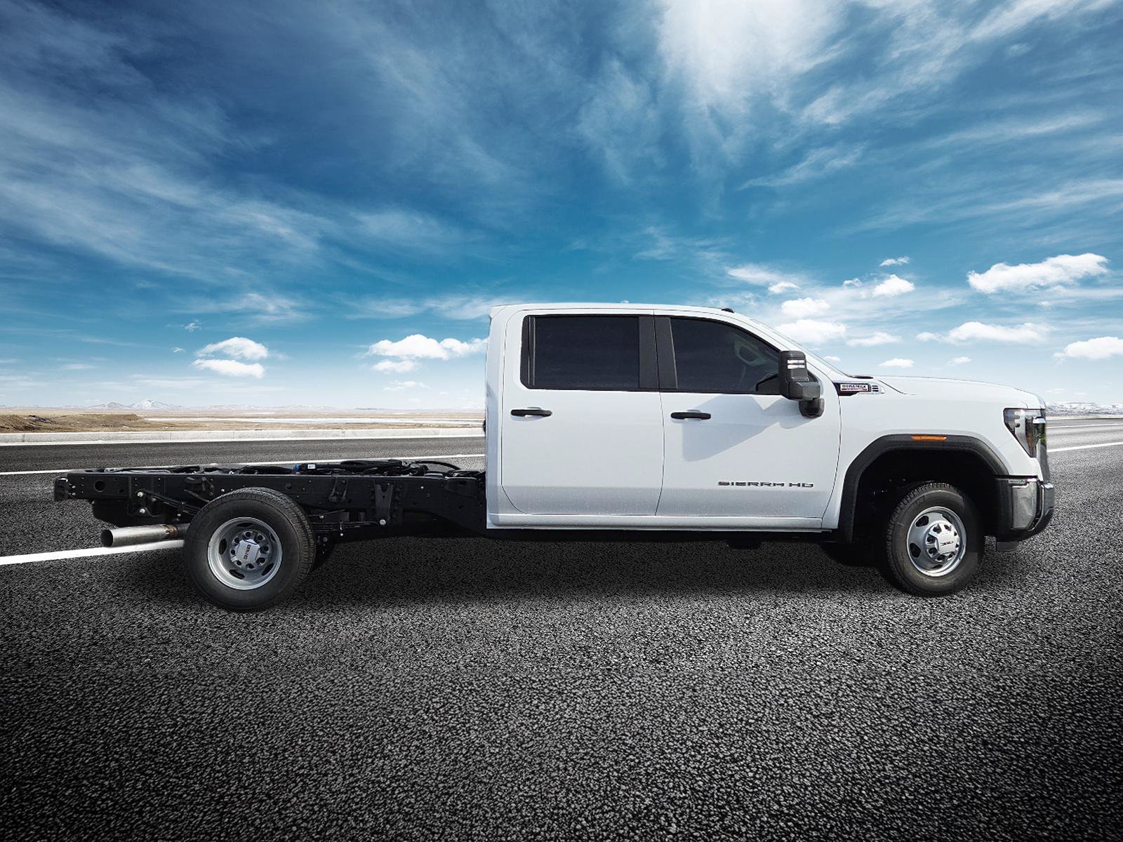 New 2026 GMC Sierra 3500 Pro w/ Convenience Package AWD/4WD image 19