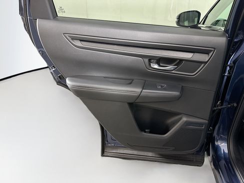 Used 2025 Honda CR-V LX image 23
