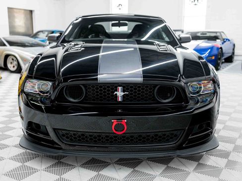 Used 2013 Ford Mustang Boss 302 RWD image 5