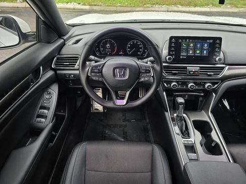 Used 2019 Honda Accord Sport image 13