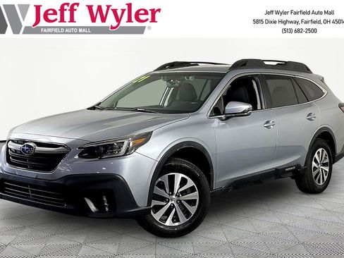 Used 2021 Subaru Outback Premium image 1