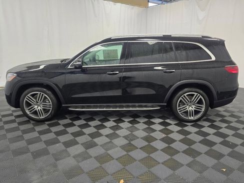 New 2026 Mercedes-Benz GLS 450 4MATIC image 3