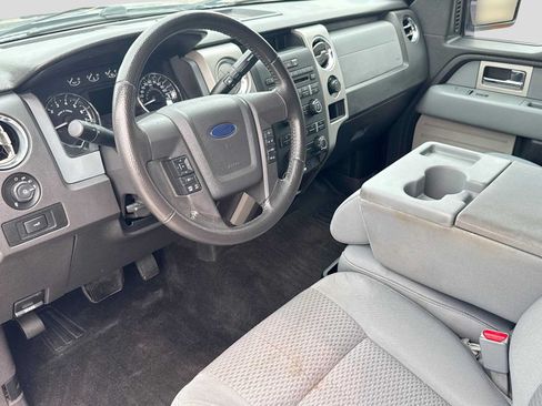 Used 2011 Ford F150 XLT w/ XLT Chrome Pkg AWD/4WD image 2