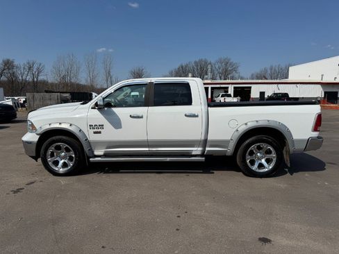 Used 2016 RAM 1500 Laramie image 2