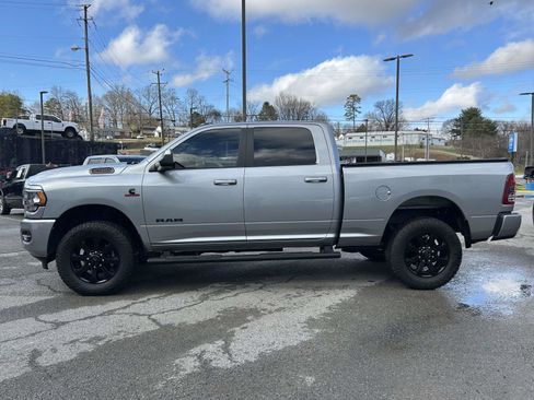 Used 2021 RAM 2500 Big Horn w/ Night Edition image 6