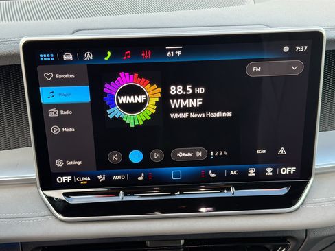 New 2026 Volkswagen Tiguan SE R-Line FWD image 32