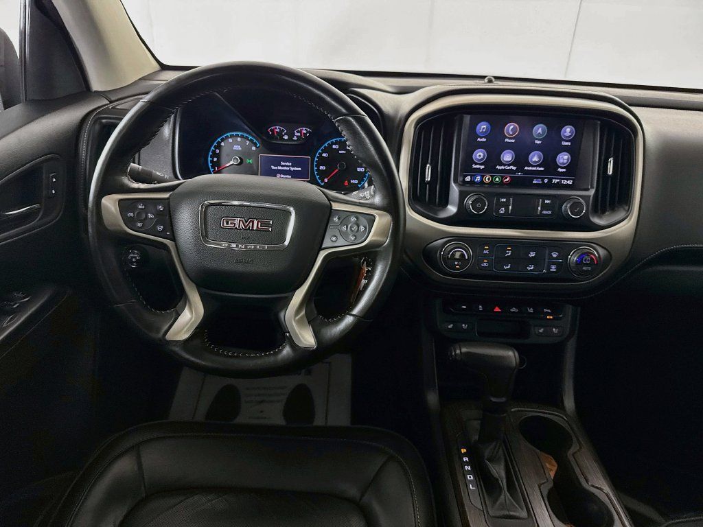Used 2020 GMC Canyon Denali RWD image 27