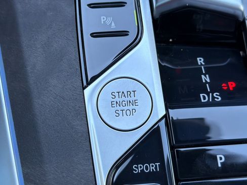 Used 2026 BMW X5 xDrive40i w/ Climate Comfort Package image 30