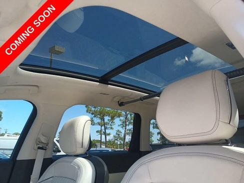 Used 2024 Lincoln Nautilus Black Label AWD/4WD image 18